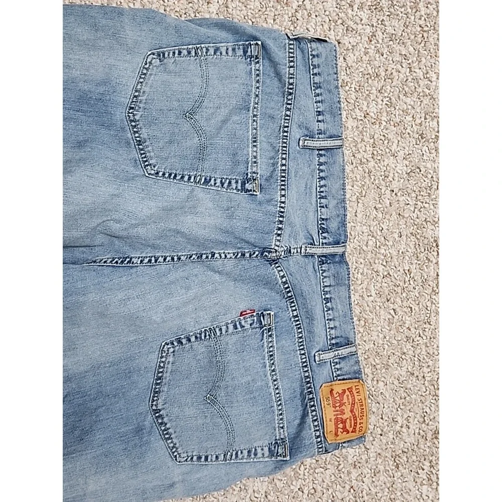 Levi's 559‎ Jeans Mens 40x30  Relaxed Straight Light Wash Casual 42x29 Measured